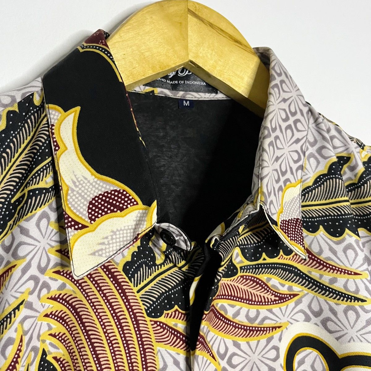 Issey Miyake Vintage Handmade Batik Shirt Indonesia Traditional Pattern Size US M / EU 48-50 / 2 - 6 Thumbnail