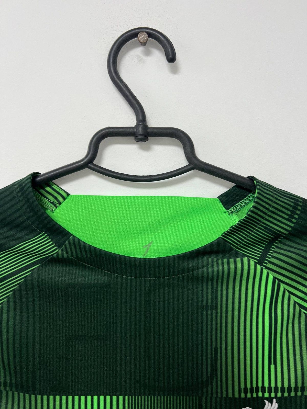 Nike Liverpool 2023-2024 Pre match Training Football Shirt Nike S Size US S / EU 44-46 / 1 - 7 Thumbnail