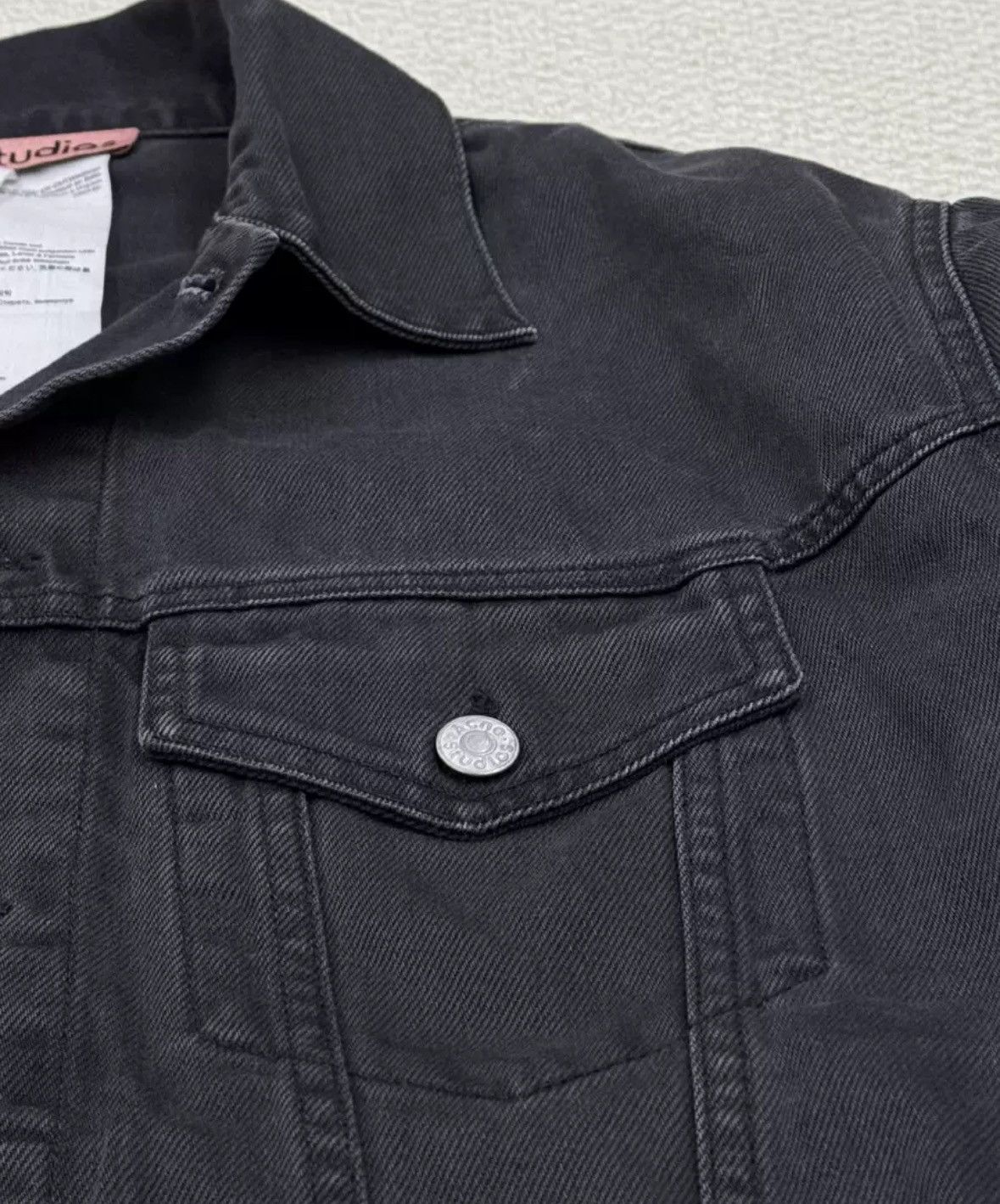 Acne Studios Acne studios Black denim jacket 2412-Nextarrow Size US XS / EU 42 / 0 - 8 Thumbnail