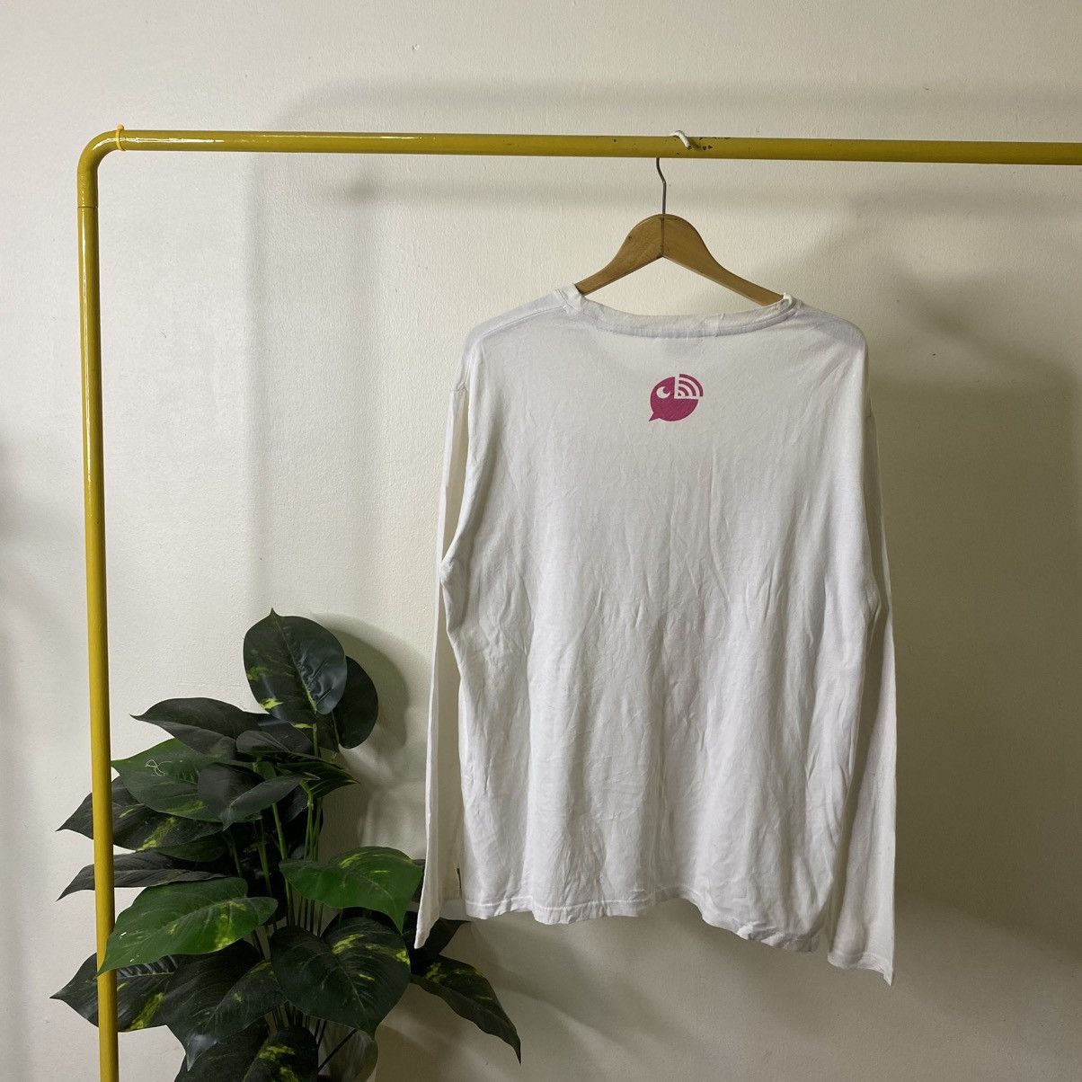 Japanese Brand Saku Sasaki Virtual Liver Hentai Waifu Anime LS T Shirt Size US L / EU 52-54 / 3 - 7 Thumbnail