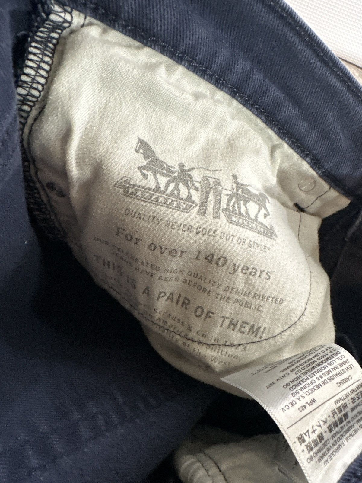 Levi's LEVI’S 511™ SLIM MEN'S JEANS Size US 34 / EU 50 - 9 Thumbnail