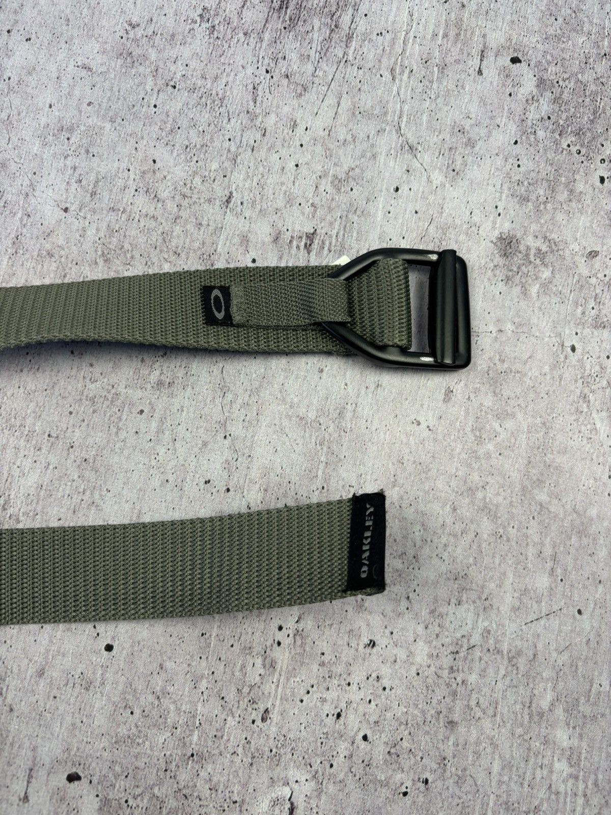 Oakley Oakley vintage small belt Size ONE SIZE - 2 Thumbnail
