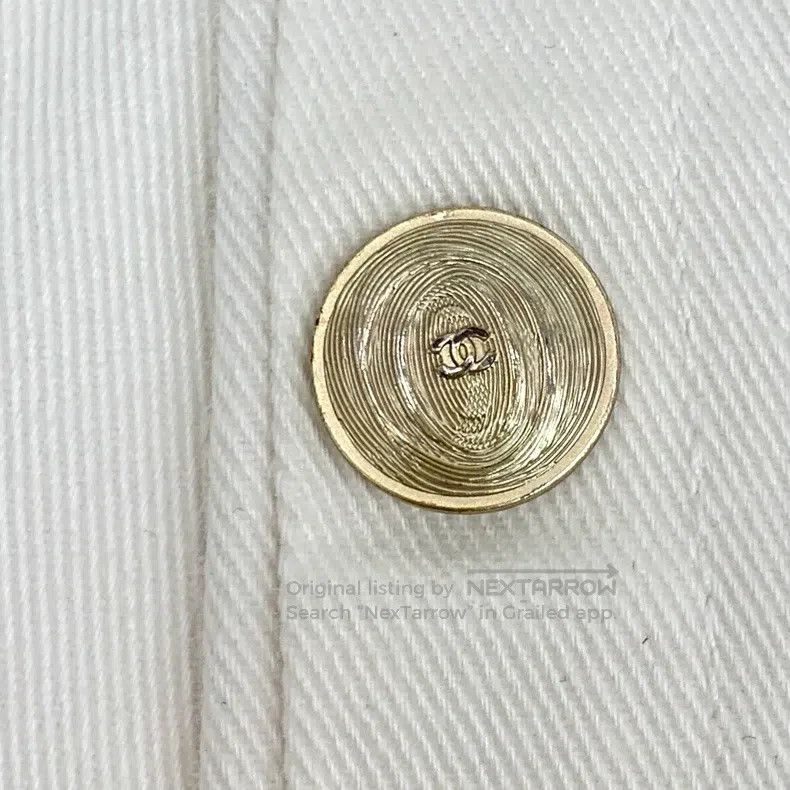Chanel Chanel White button design cotton casual denim trousers Size 25" / US 0 / IT 36 - 5 Thumbnail