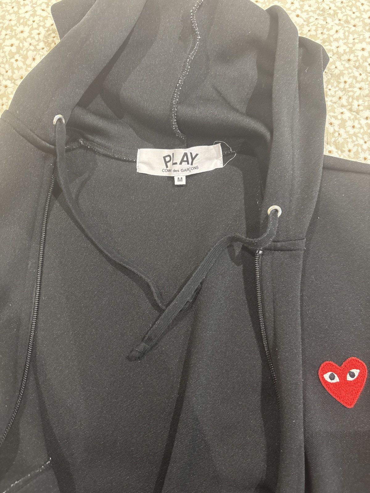 Comme des Garcons Comme des Garçons Play Hoodie Size US M / EU 48-50 / 2 - 4 Thumbnail