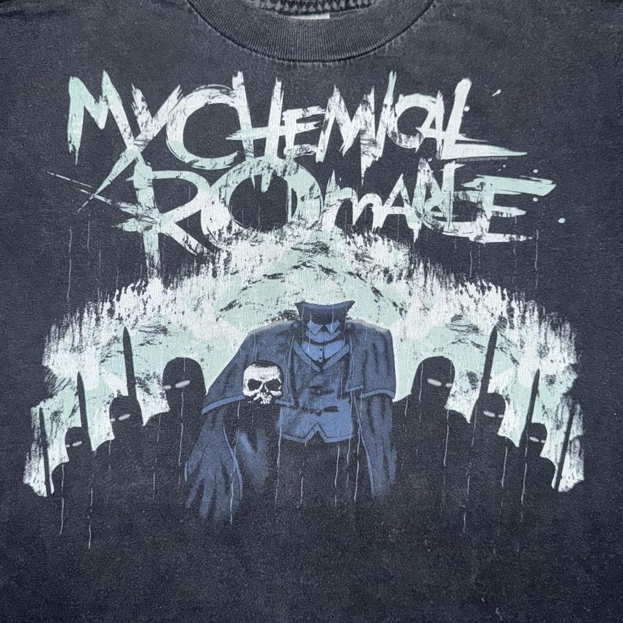 Vintage Vintage My Chemical Romance Decapitated Gothic Emo Band Tee Size US M / EU 48-50 / 2 - 6 Thumbnail