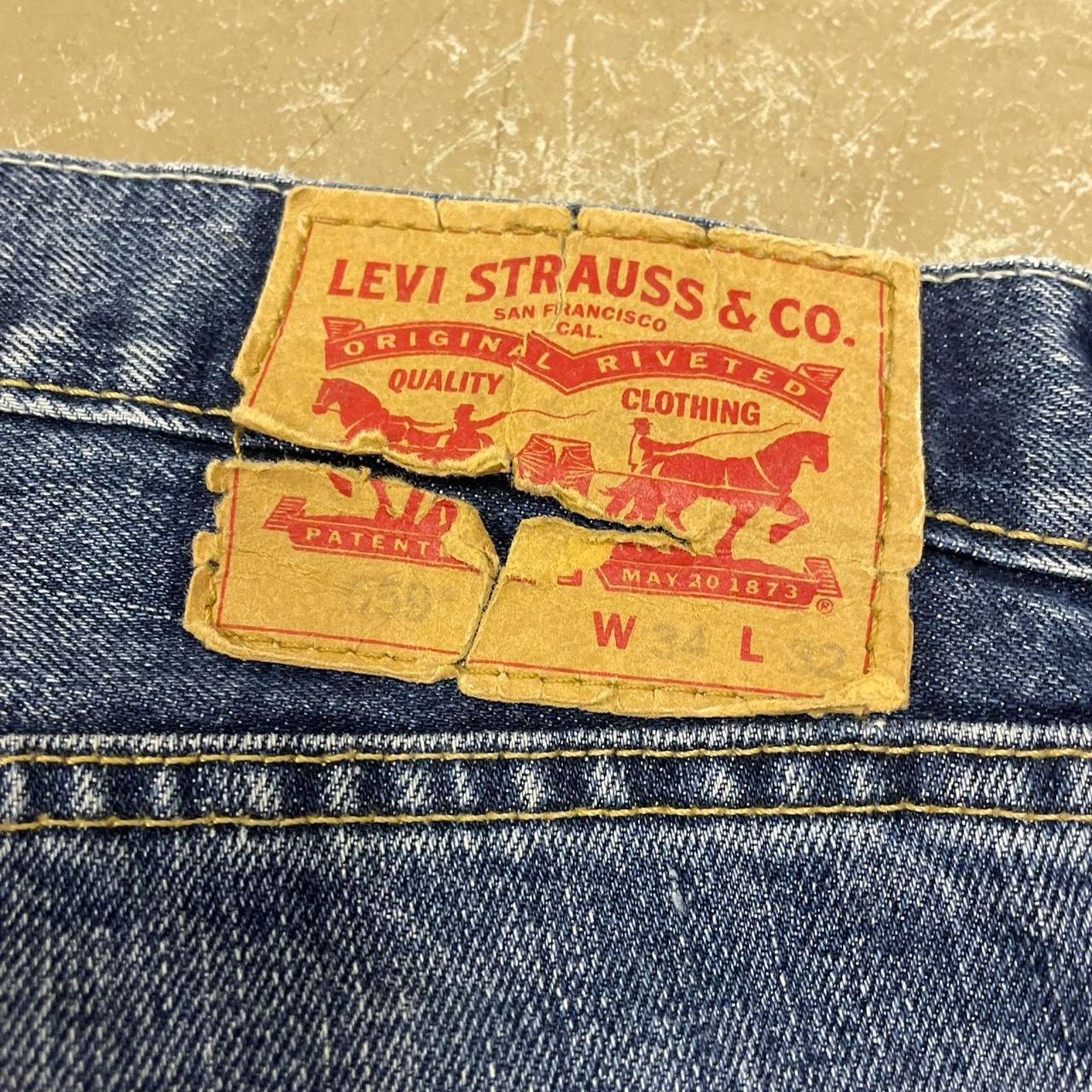 Levi's Levi's 559 baggy blue jeans Size 34x32 Size US 34 / EU 50 - 3 Thumbnail