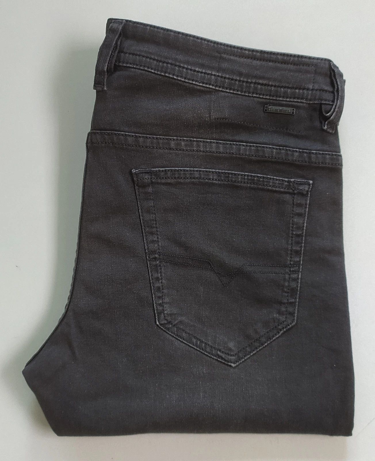 Diesel Diesel THOMMER-C L.32 MENS JEANS T/9604 Size US 34 / EU 50 - 1 Thumbnail
