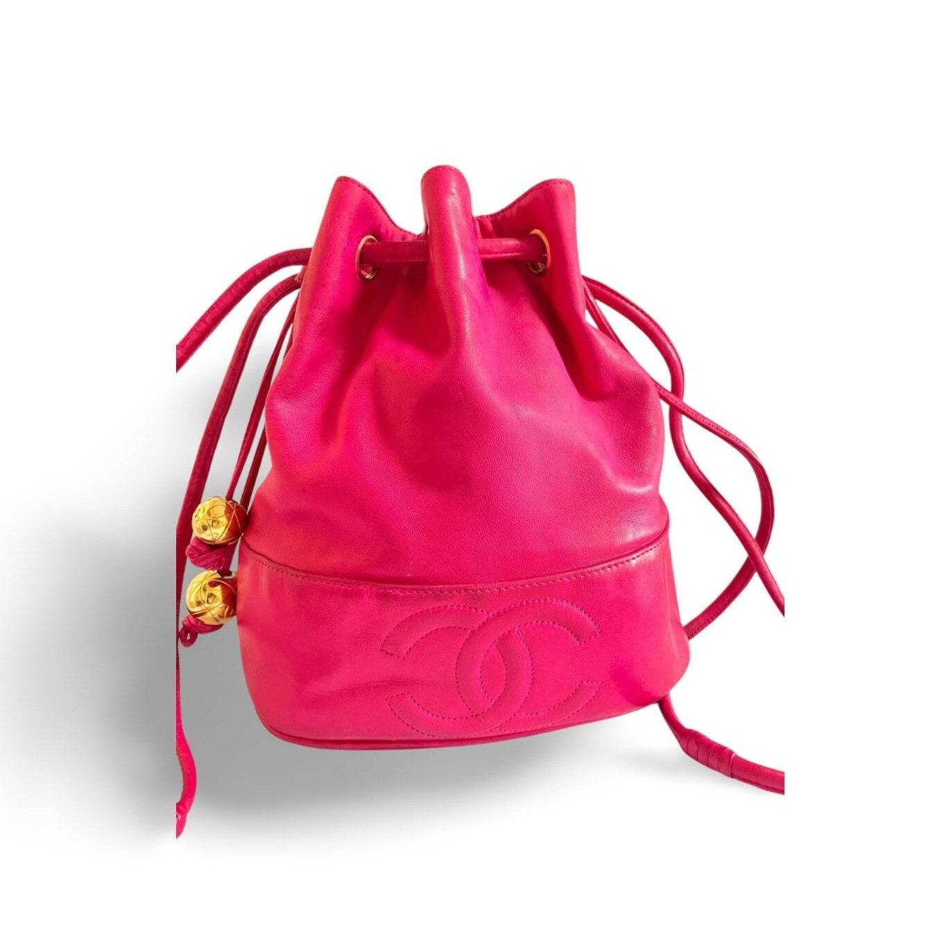 Chanel Vintage CHANEL fusia pink lambskin hobo bucket shoulder bag Size ONE SIZE - 1 Thumbnail