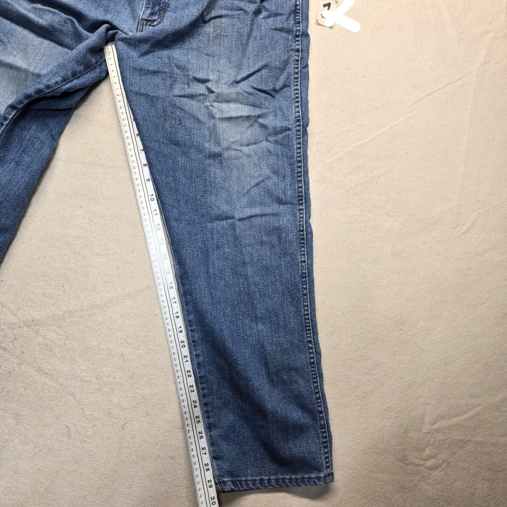 Wrangler Wrangler Rugged Wear Blue Jeans 35005SW Adult Men's Regular 38 X 30 Cowboy Size US 38 / EU 54 - 7 Thumbnail