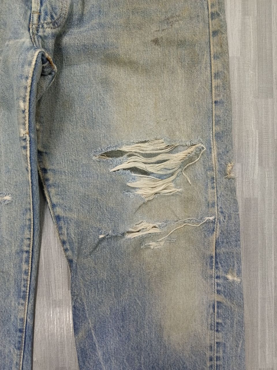 Levi's Vintage Clothing THRASH LEVIS 70s SELVEDGE DENIM PANTS Size US 33 - 7 Thumbnail