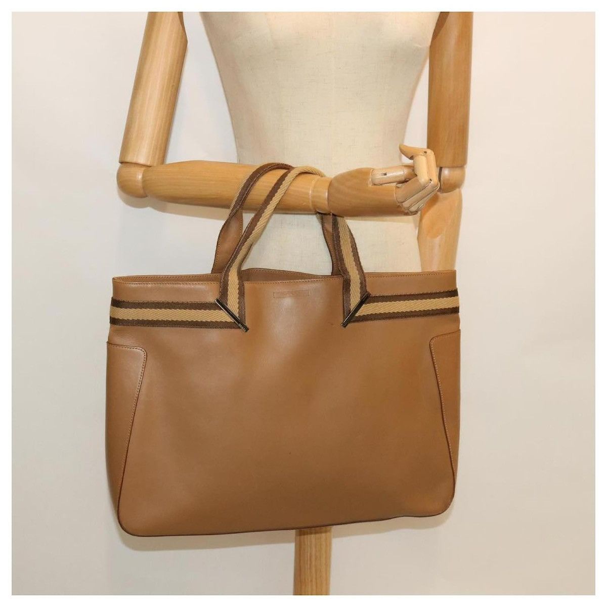 Gucci Gucci - Vintage Sherry Line Leather Beige Hand Bag Size ONE SIZE - 9 Thumbnail
