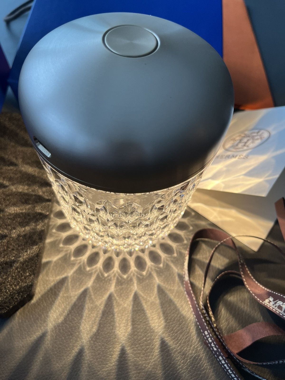 Hermes Brand New Giftable Hermes St Louis Folia Mini Portable Lamp Size ONE SIZE - 17 Thumbnail