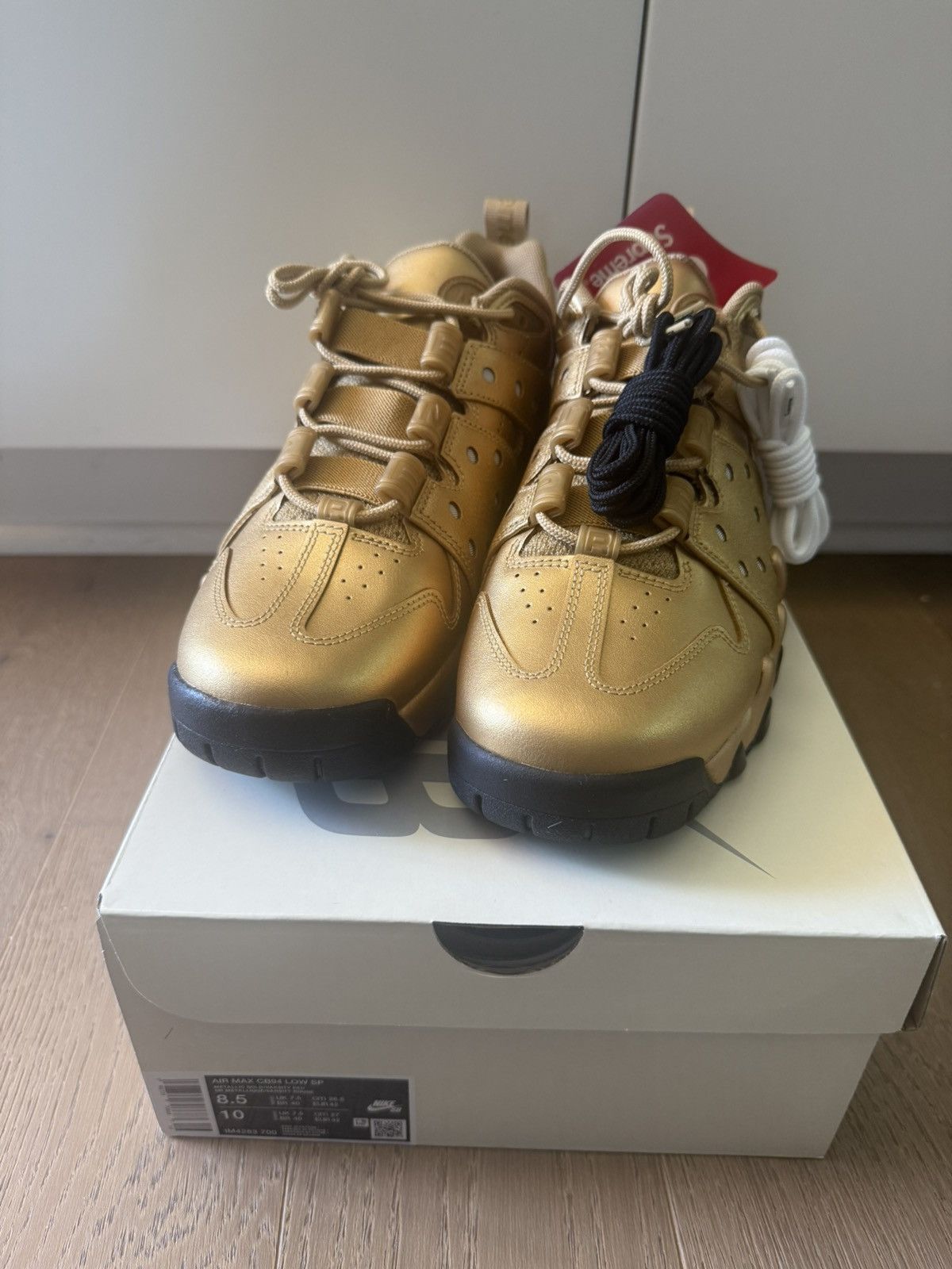 Nike × Supreme Nike SB Air Max 2 CB ‘94 Low Supreme Metallic Gold Size 8.5 Size US 8.5 / EU 41-42 - 1 Thumbnail