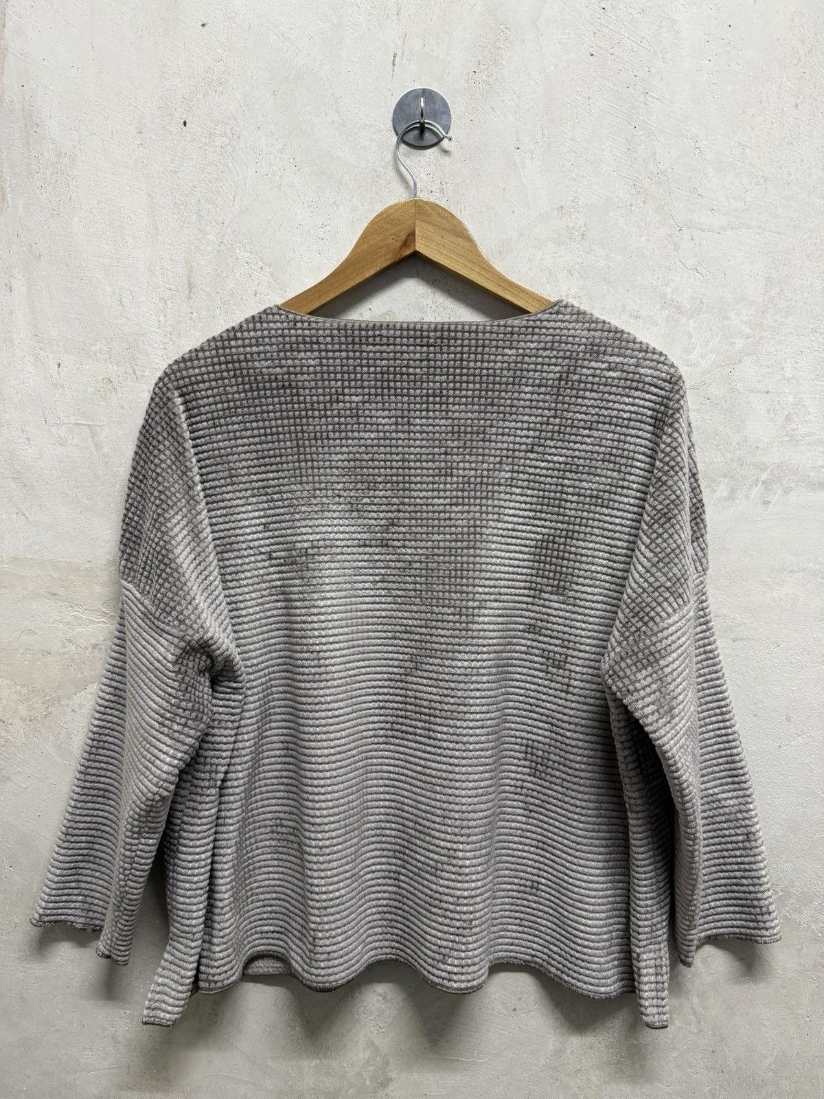 Emporio Armani Archival Emporio Armani Velvet Baggy Sweater Size S / US 4 / IT 40 - 3 Thumbnail
