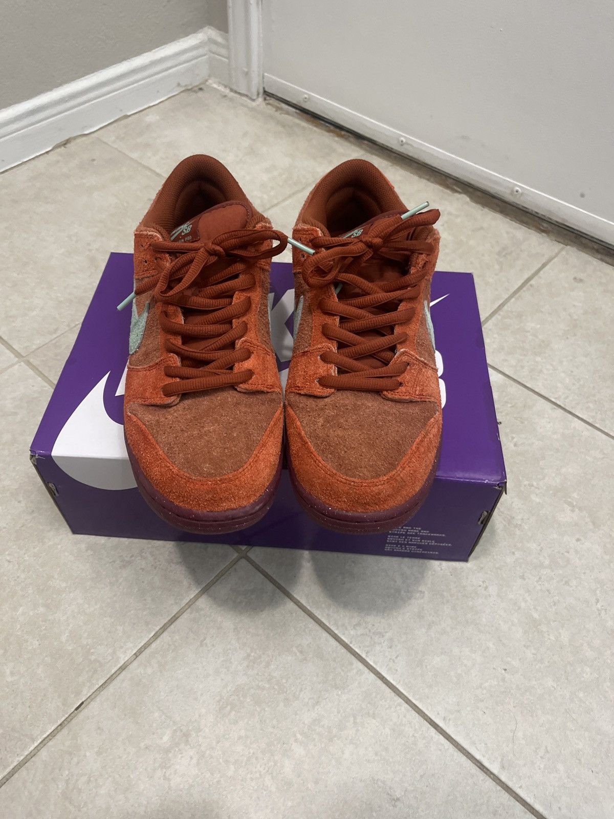 Nike × Vintage Nike SB Mystic Red/Emerald Rise-Rugged Orange-Rosewood Size US 12 / EU 45 - 1 Thumbnail