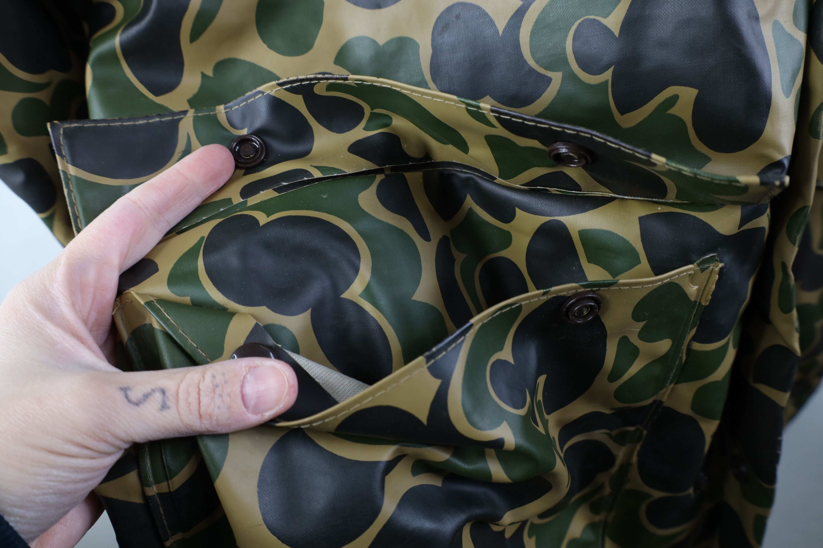 Vintage Vintage 80s 90s Streetwear Waterproof Quilted Parka Jacket Size US L / EU 52-54 / 3 - 9 Thumbnail