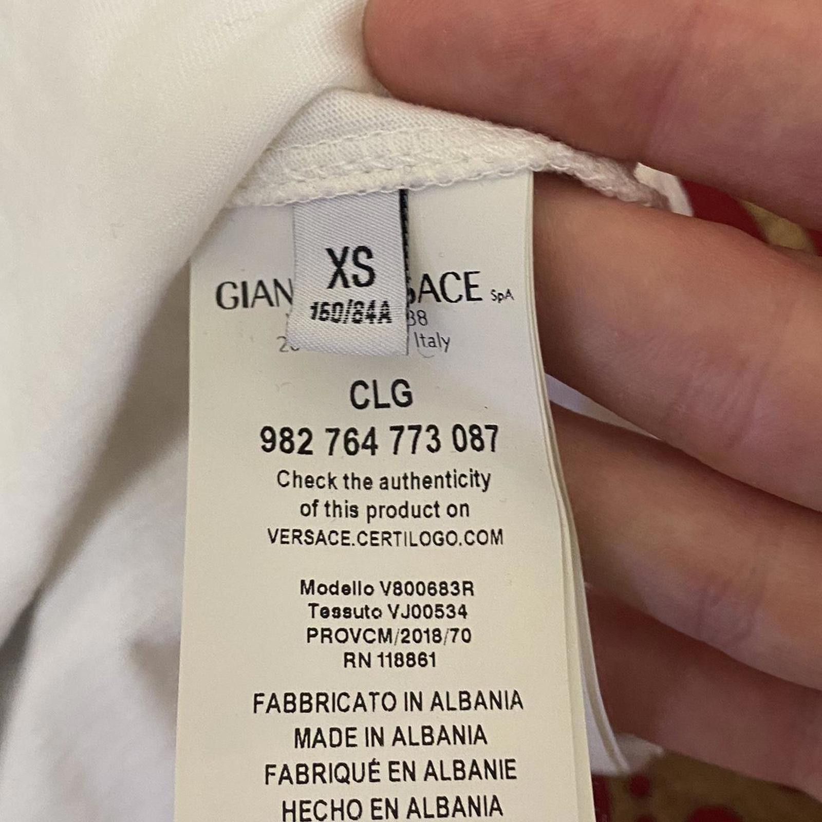 Versace Versace White Graphic Print T-Shirt XS Size US S / EU 44-46 / 1 - 3 Thumbnail