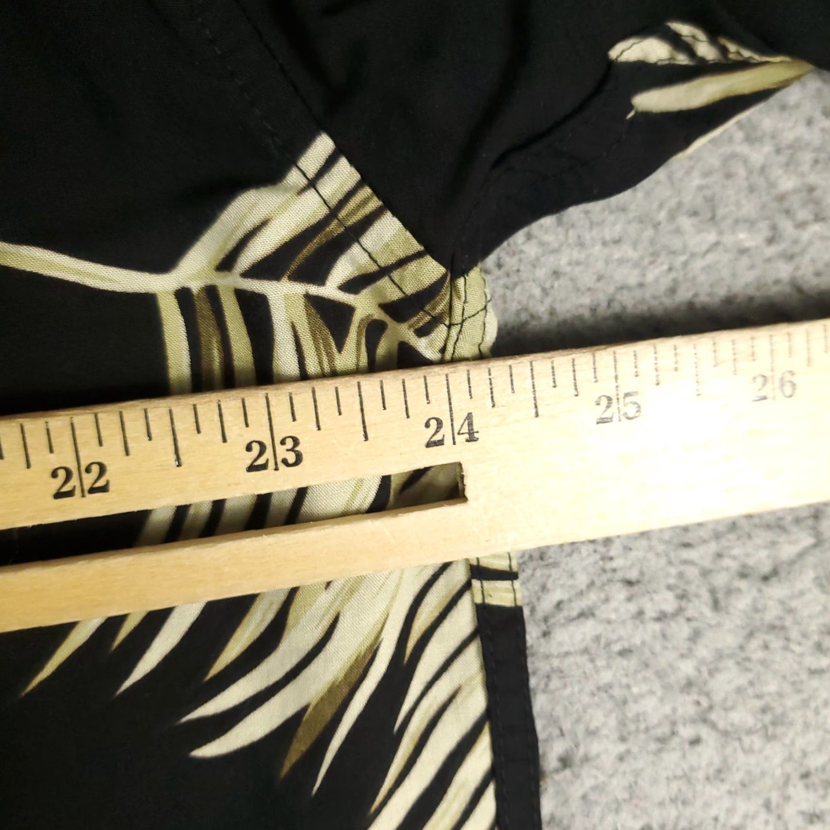 Vintage Bamboo Cay Shirt Mens Size Large Black-Viscose Rayon Button-Up Short Sleeve Hawaiian Aloha Classic Logo Pockets Size US L / EU 52-54 / 3 - 6 Thumbnail