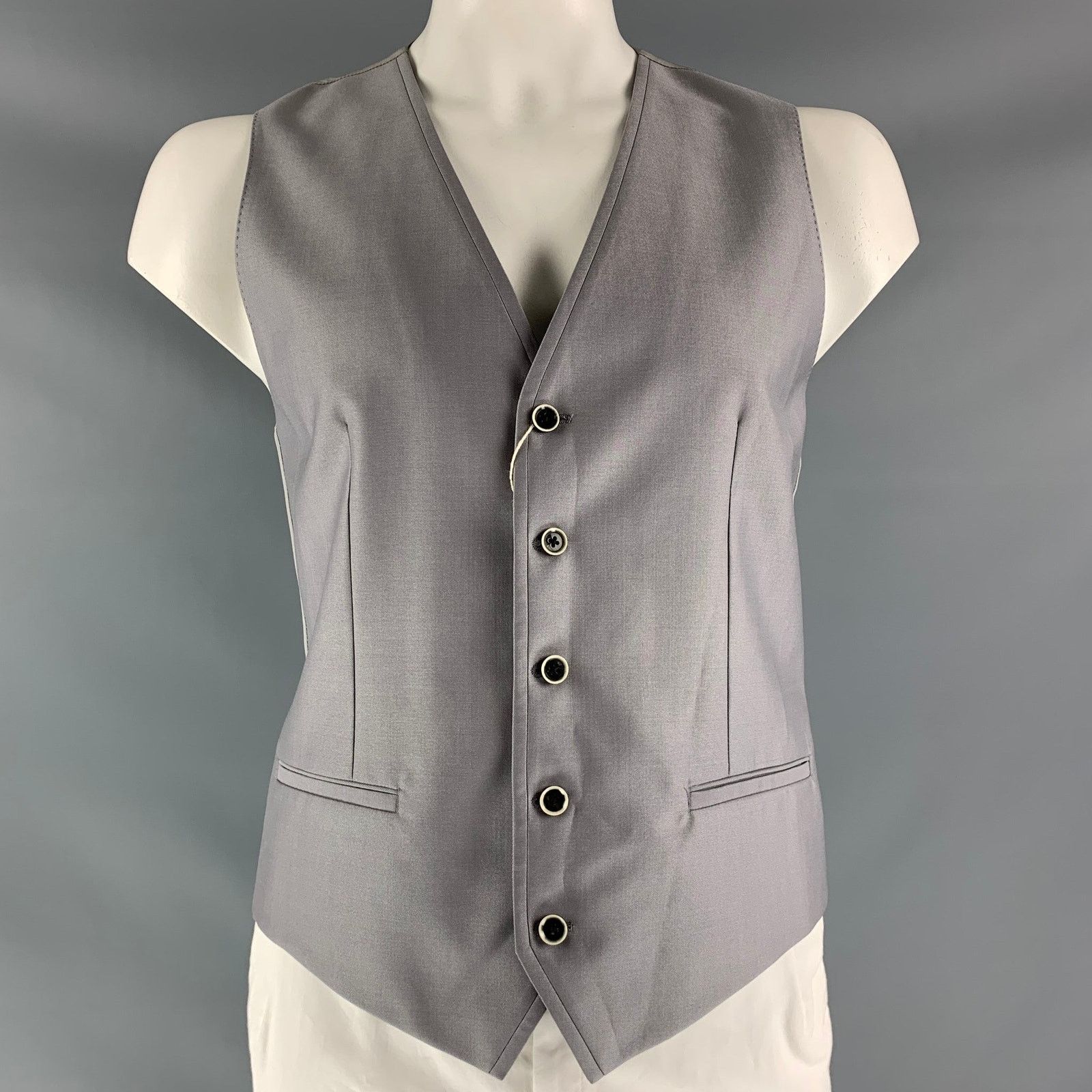 Dolce & Gabbana Size 40 Solid Wool & Silk Buttoned Light Gray Vest Size 40R - 1 Thumbnail