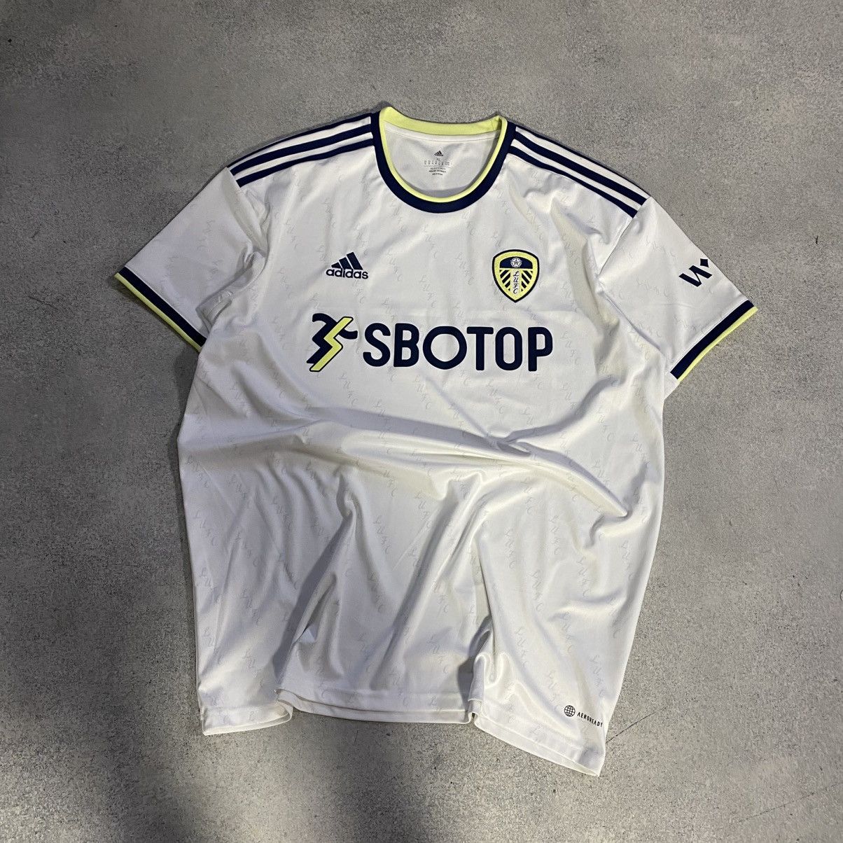 Adidas Adidas Leeds United Jersey 2020 - 21 Season Away Type M Size US XL / EU 56 / 4 - 1 Thumbnail