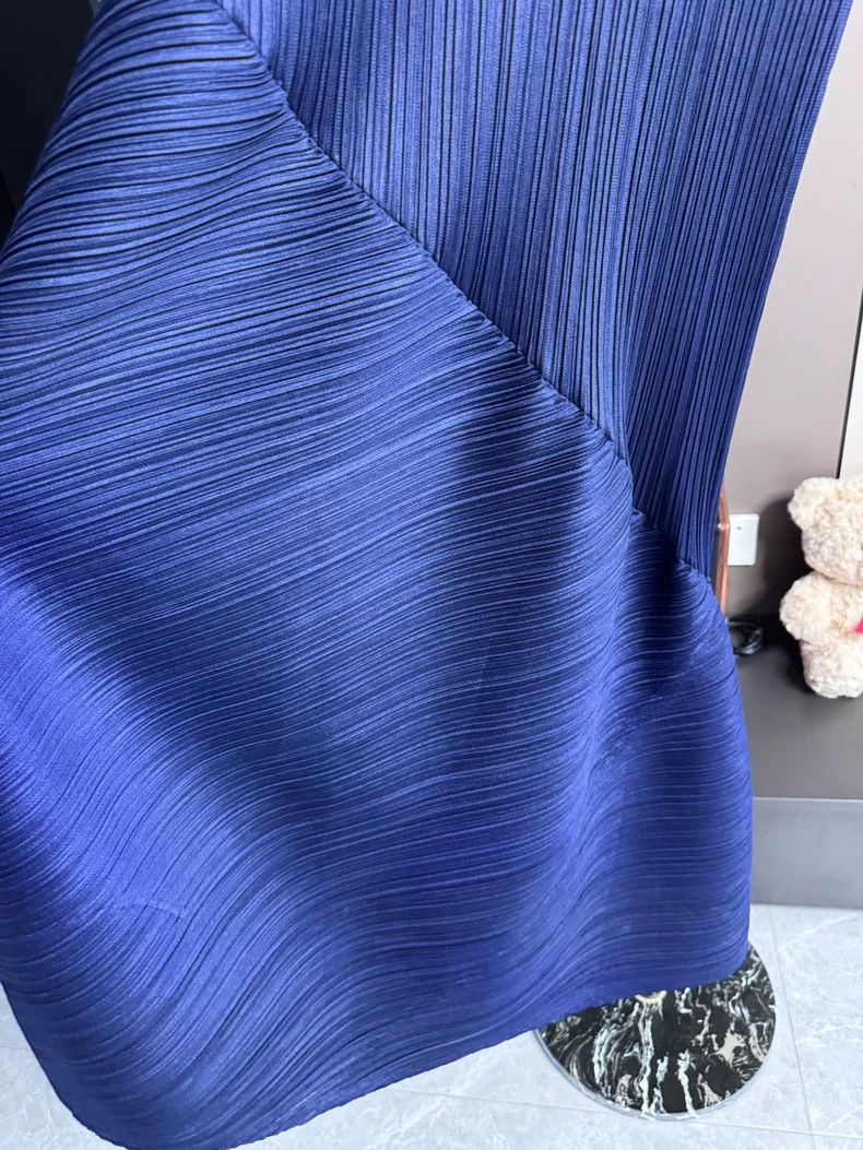 Issey Miyake Issey Miyake size:5 Blue pleated skirt Size XS / US 0-2 / IT 36-38 - 3 Thumbnail