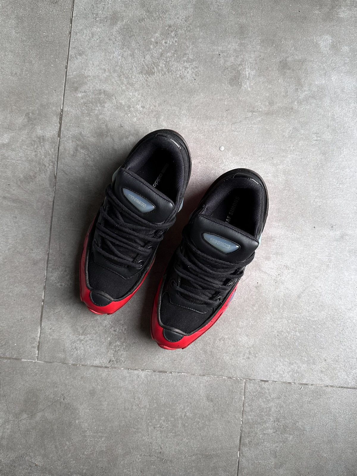 Adidas × Raf Simons SS17 OZWEEGO 3 RED/BLACK Size US 7 / EU 40 - 7 Thumbnail