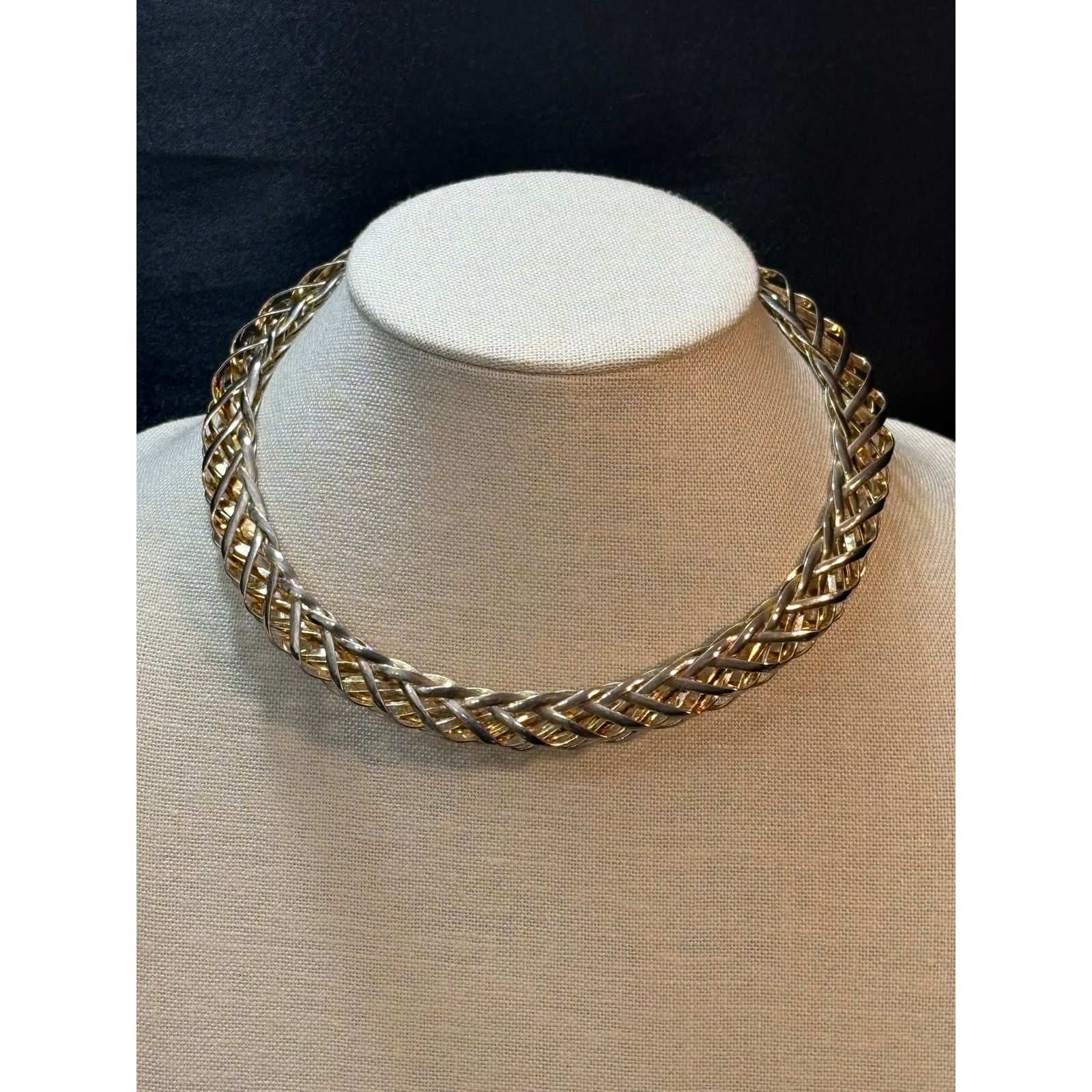 Other Vintage Two Tone Braided Chain Collar Necklace 55g Size ONE SIZE - 1 Thumbnail