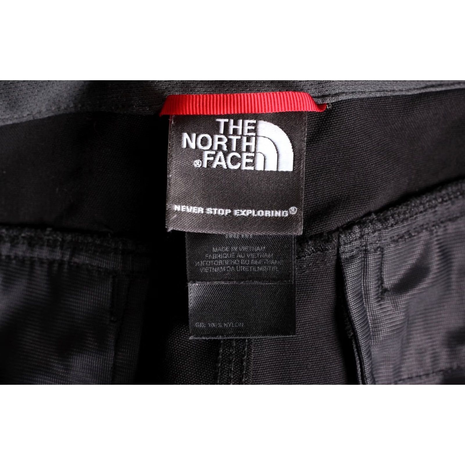 The North Face VINTAGE The North Face Nylon Cargo Shorts Men M DZ6781 Size US 31 - 4 Thumbnail