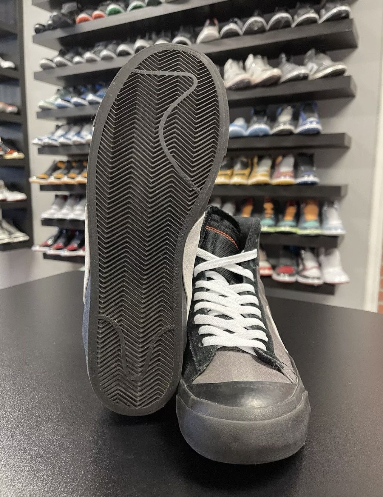 Off-White Size 10 - Nike Off-White x Blazer Mid Grim Reapers Size US 10 / EU 43 - 9 Thumbnail