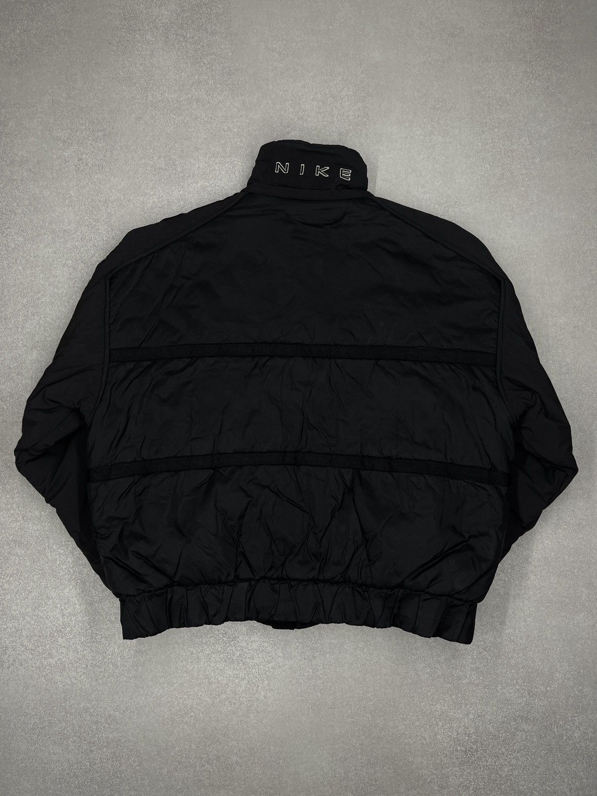 Nike Vintage Nike Puffer Jacket Black Double Logo Swoosh Y2K Size US L / EU 52-54 / 3 - 6 Thumbnail