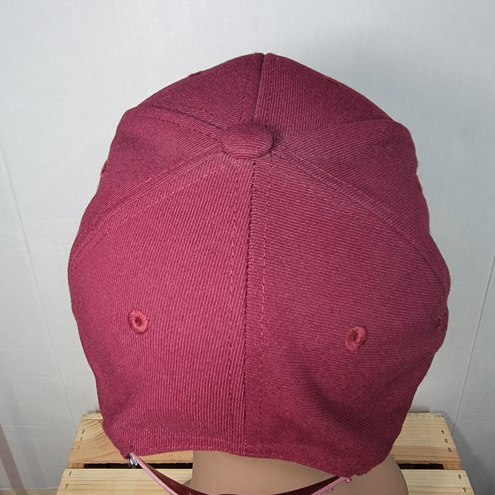 Converse Converse "Chuck Taylor" Dark Red Snap Back Ball Cap Size ONE SIZE - 5 Thumbnail