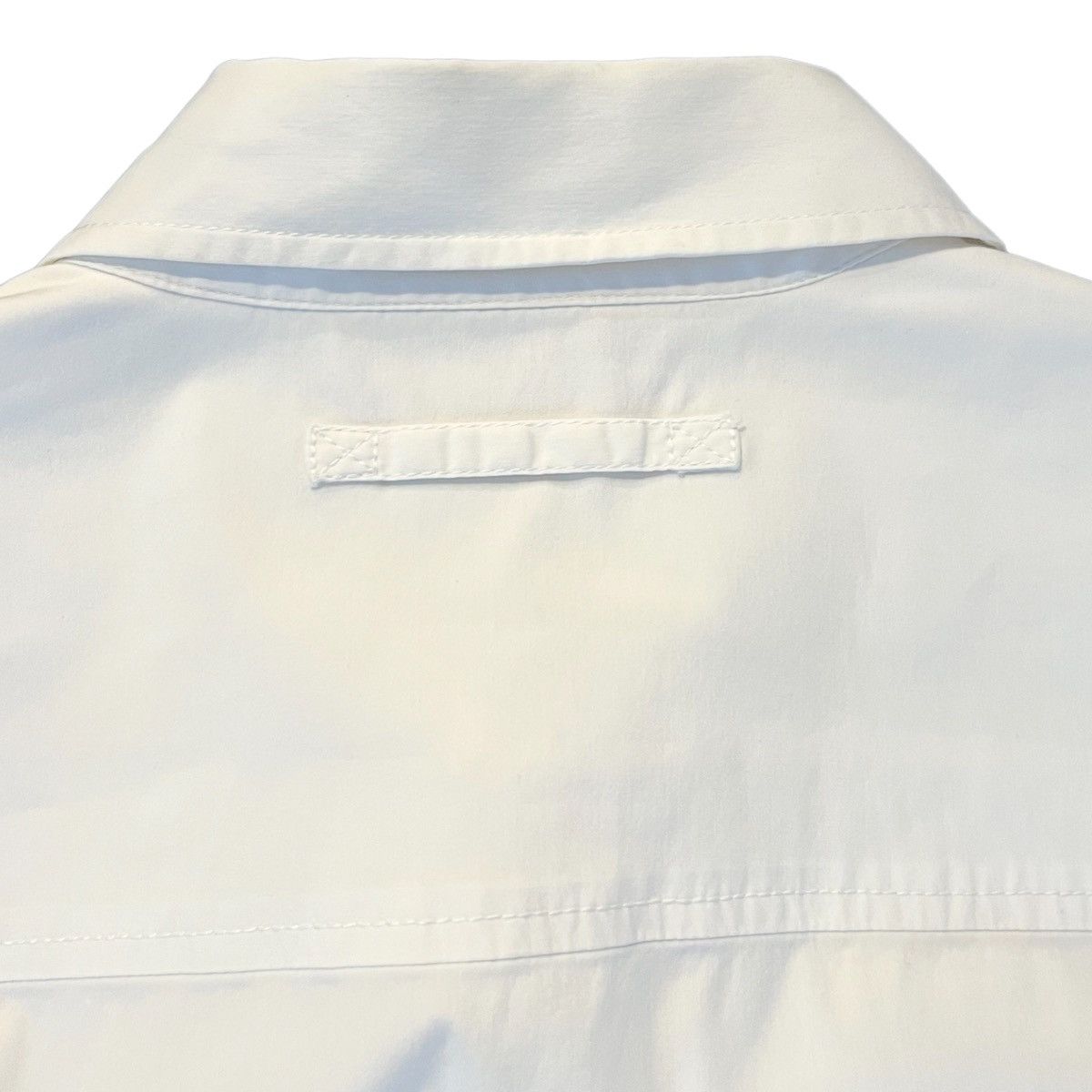 Prada 2000s PRADA RED LABEL WHITE COLLARED SHORT SLEEVE BUTTON UP Size M / US 6-8 / IT 42-44 - 4 Thumbnail