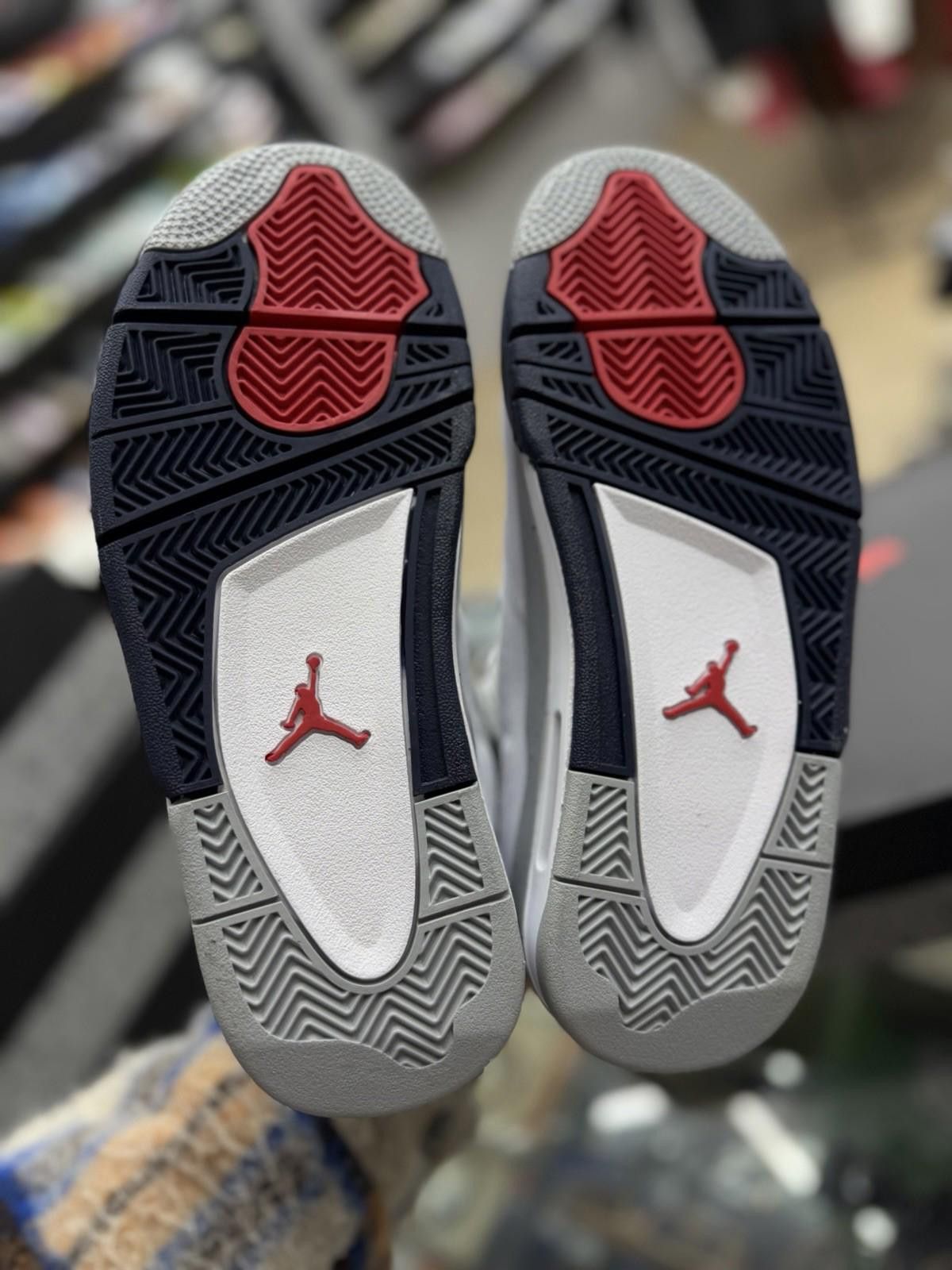 Jordan Brand Jordan Air Jordan 4 Retro GS 6Y/7.5W- 408452-140 - Size US 6 / EU 39 - 10 Thumbnail