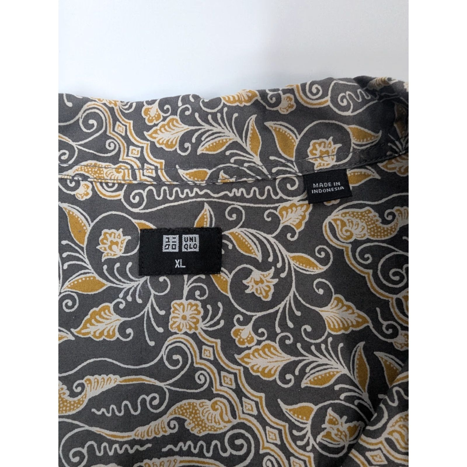Uniqlo Uniqlo Camp Shirt Men’s XL Floral Hawaiian Short Sleeve Button Extra Fine Cotton Size US XL / EU 56 / 4 - 7 Thumbnail