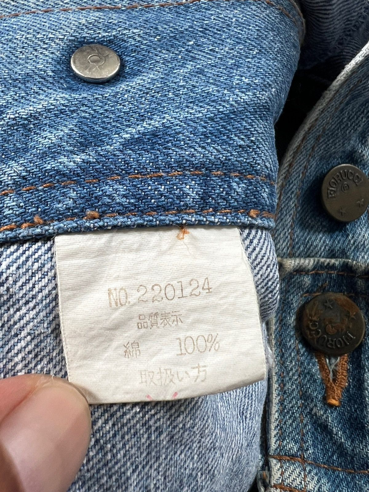 Fiorucci × Vintage Vintage 80s Fiorucci 3D Logo Cropped Denim Jacket Size US M / EU 48-50 / 2 - 11 Thumbnail