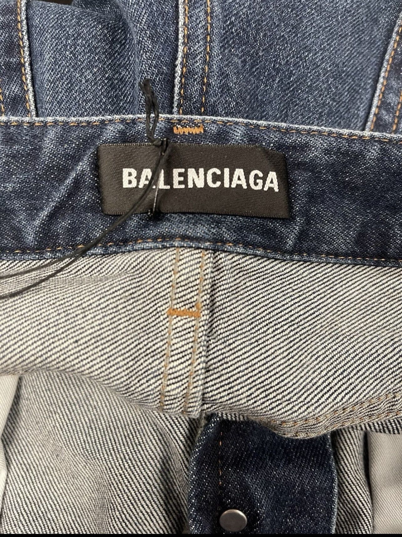Balenciaga Size 36 - Balenciaga Standard Fit Jean Denim Daddy Wash $895 Size US 36 / EU 52 - 13 Thumbnail
