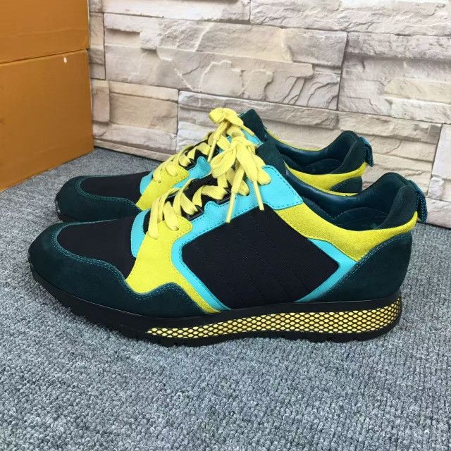 Gucci Gucci Suede Panel Low-Top Running Shoes for Men 0079 Size US 8 / EU 41 - 1 Thumbnail