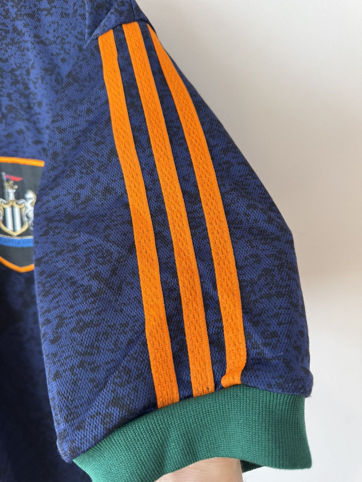 Adidas Vintage Newcastle United 1997-1998 Away Soccer Jersey Shirt Size US M / EU 48-50 / 2 - 13 Thumbnail