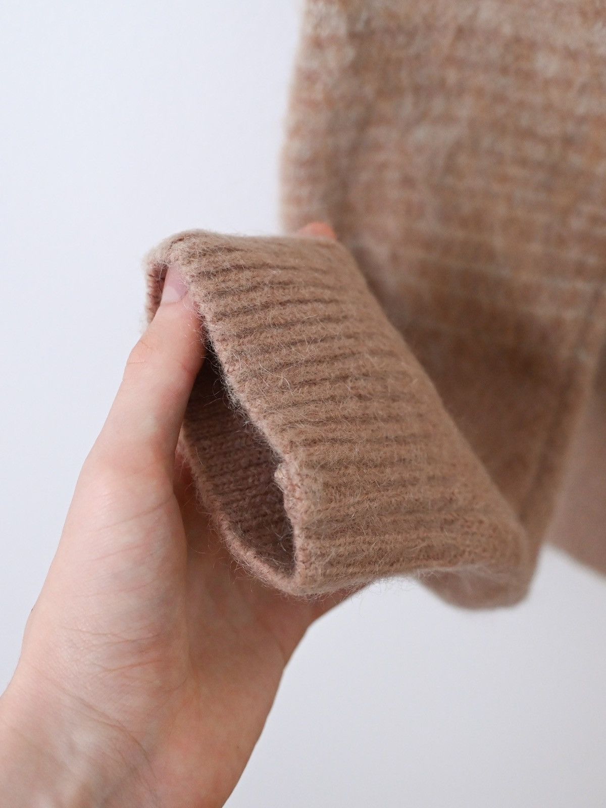 John Elliott Gradient Mohair Crew Size US S / EU 44-46 / 1 - 12 Thumbnail