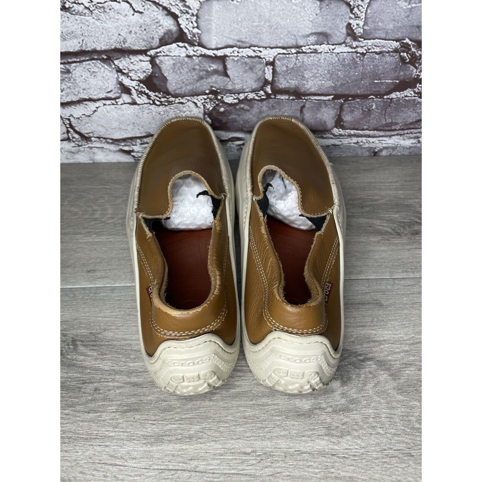 Crocs Crocs Brown Leather Vented Soles Cushioned Outdoor Loafers M Size US 12 / EU 45 - 8 Thumbnail