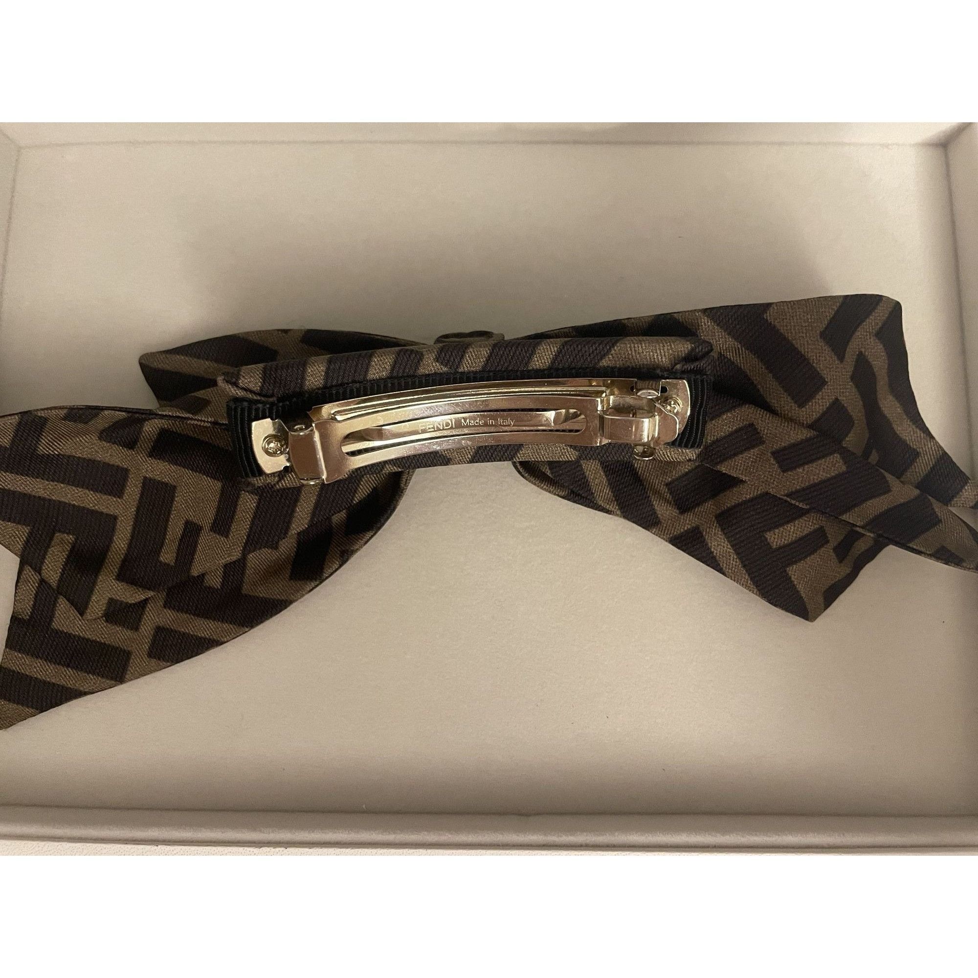 Fendi Fendi Made In Italy Hair Bow Barrette With FF Monogram Patte Size ONE SIZE - 3 Thumbnail