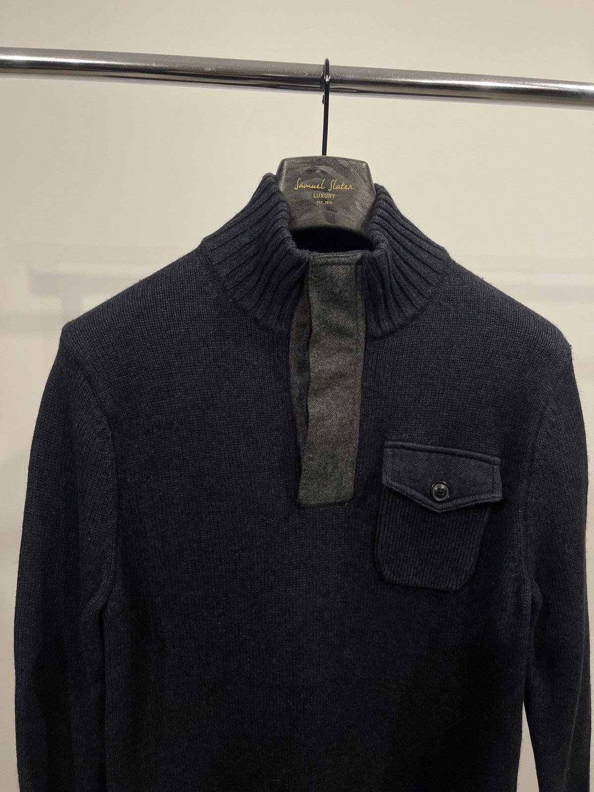 Tommy Hilfiger Vintage tommy hilfiger sweater with buttons dark blue S Size US S / EU 44-46 / 1 - 2 Thumbnail