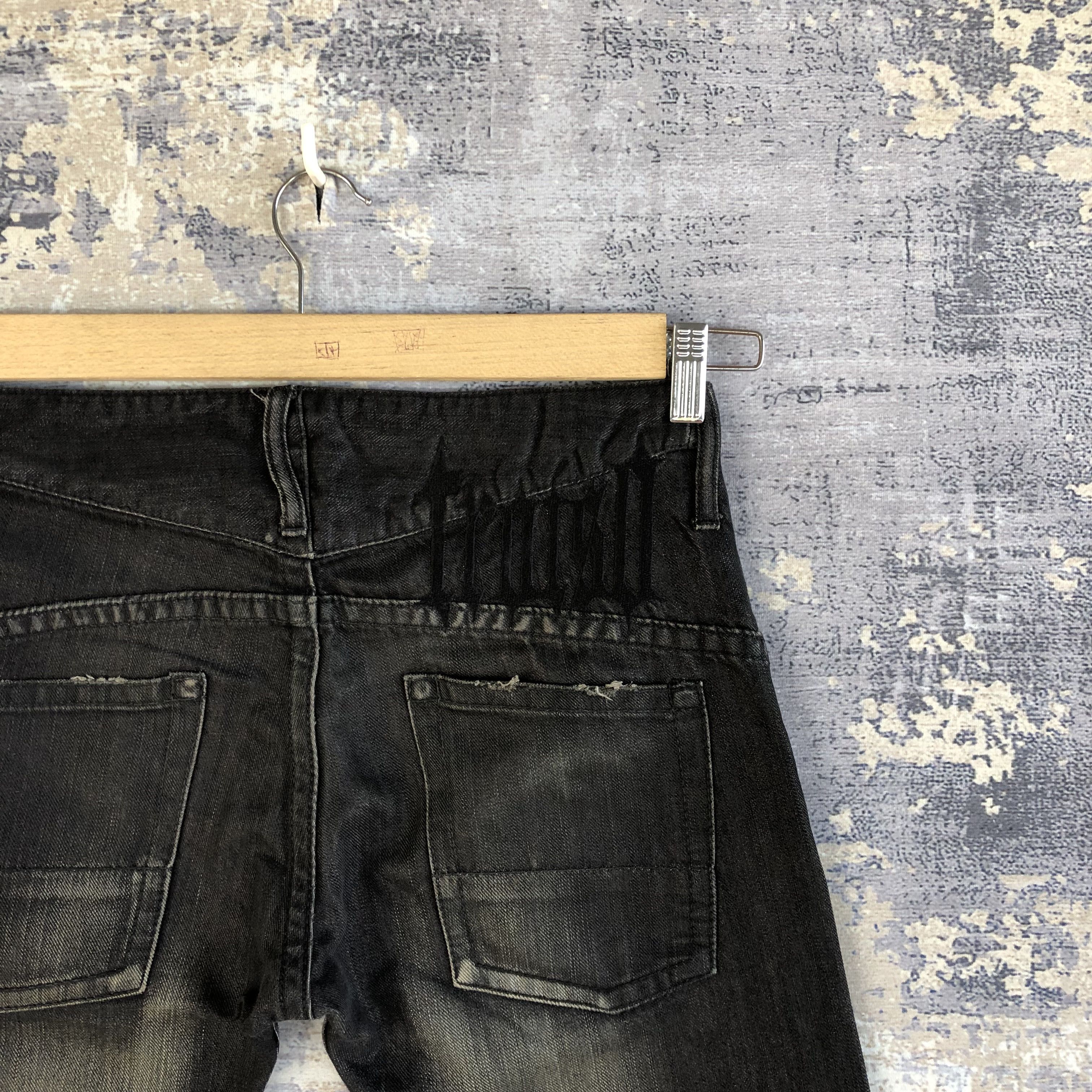 Japanese Brand Vintage Japanese Jeans Denim Pants Size US 30 / EU 46 - 5 Thumbnail
