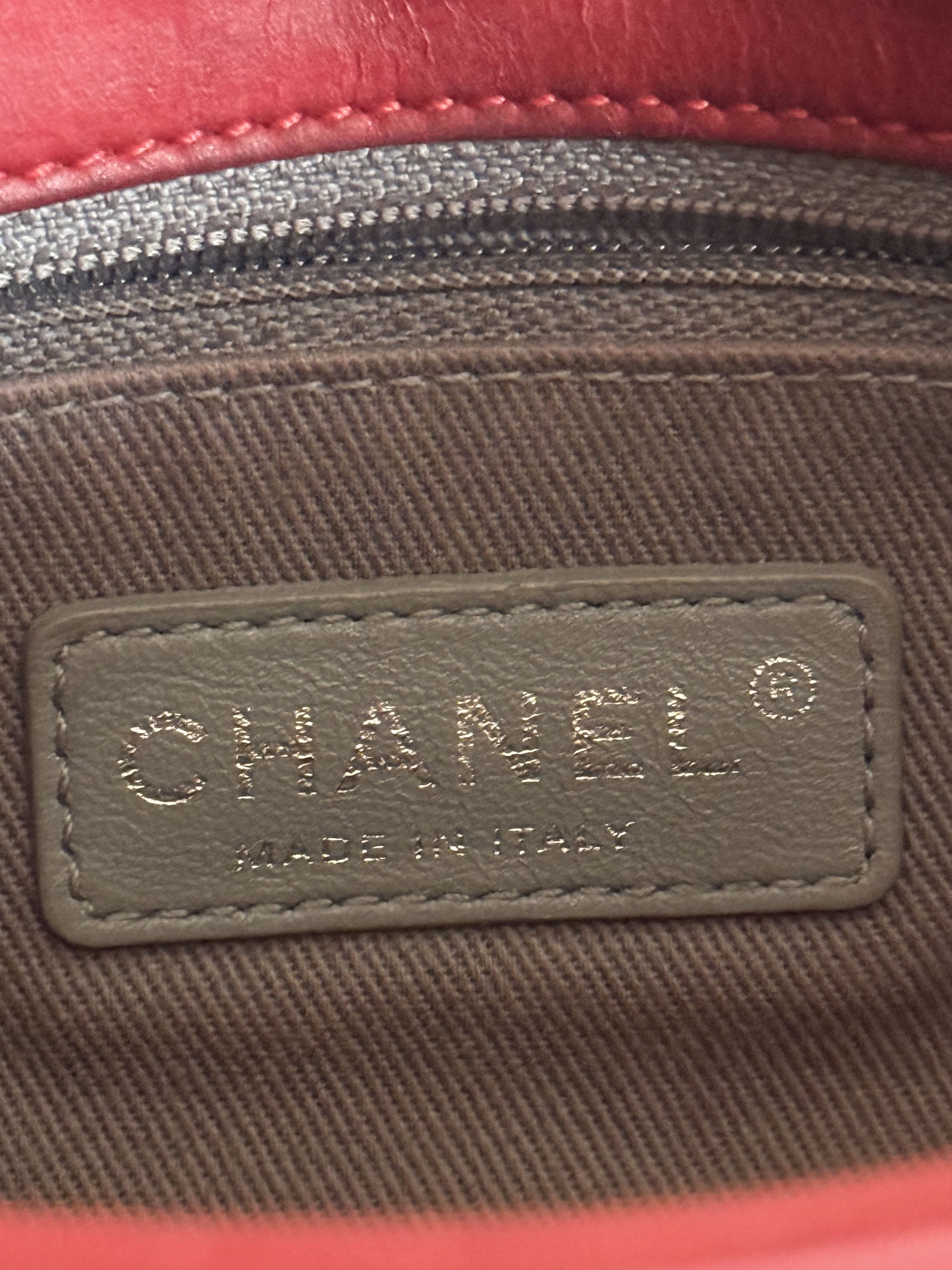 Chanel CHANEL Diamond Stitch Quilted Chain Flap Bag Red Calfskin Size ONE SIZE - 16 Thumbnail