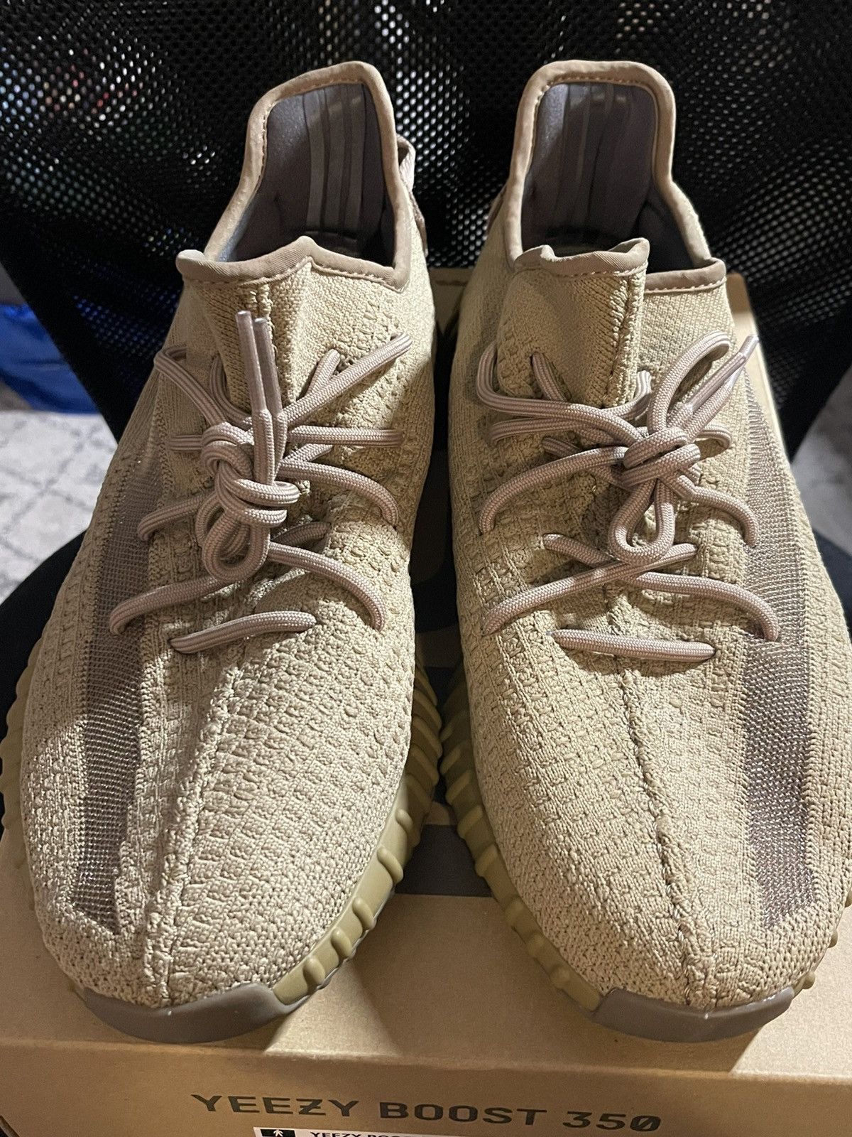 Adidas Yeezy Boost 350 V2 Earth 12.5 Size US 12.5 / EU 45-46 - 2 Thumbnail