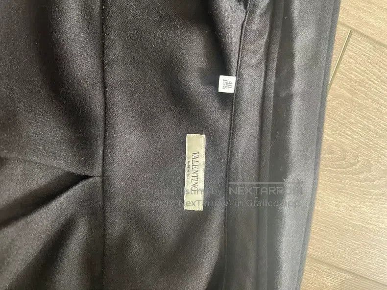 Valentino Valentino Pure wool shirt Size US M / EU 48-50 / 2 - 2 Thumbnail