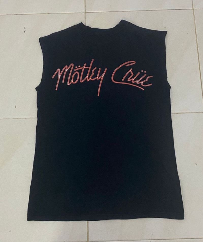 Band Tees Vintage Mötley Crue Girls Girls Girls Tour Singlet Shirt Size US S / EU 44-46 / 1 - 2 Thumbnail