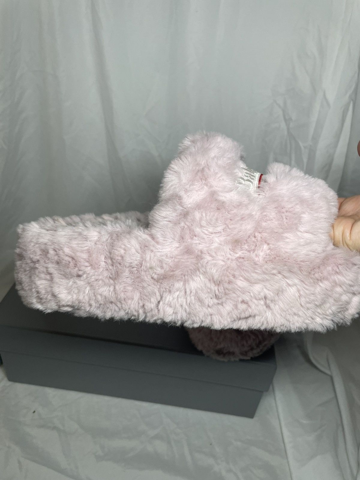 Balenciaga Balenciagia fluffy light pink platform slippers Size US 7 / IT 37 - 7 Thumbnail