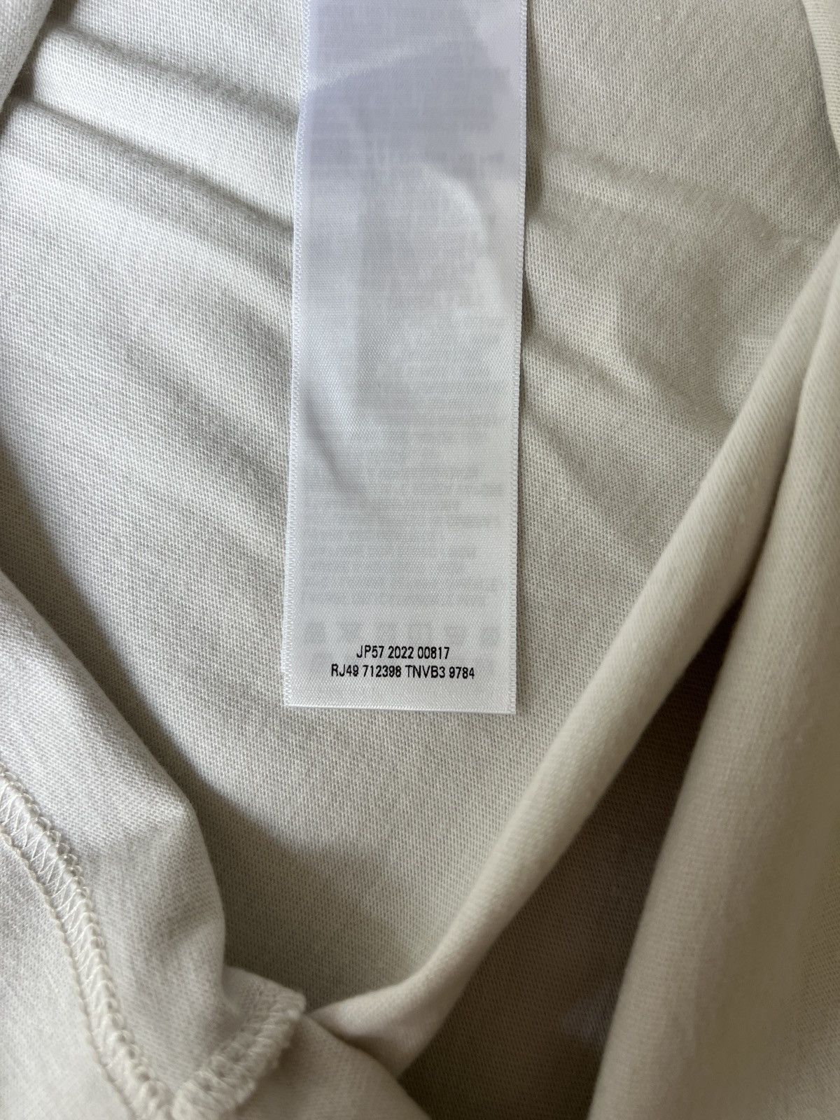 Balenciaga Balenciaga Be Different T shirt Size US S / EU 44-46 / 1 - 6 Thumbnail