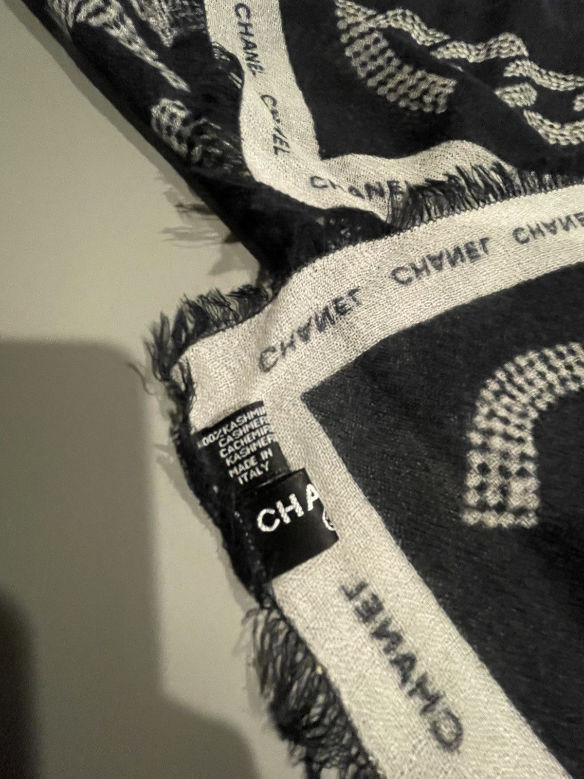 Chanel Chanel cashmere scarf Size ONE SIZE - 4 Thumbnail